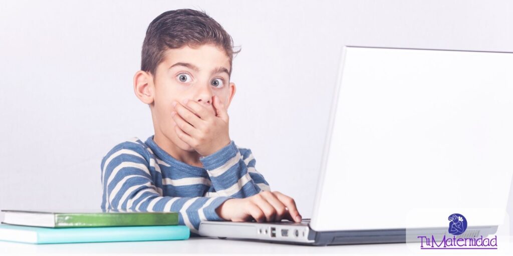Peligros de las Redes Sociales en Nuestros Hijos